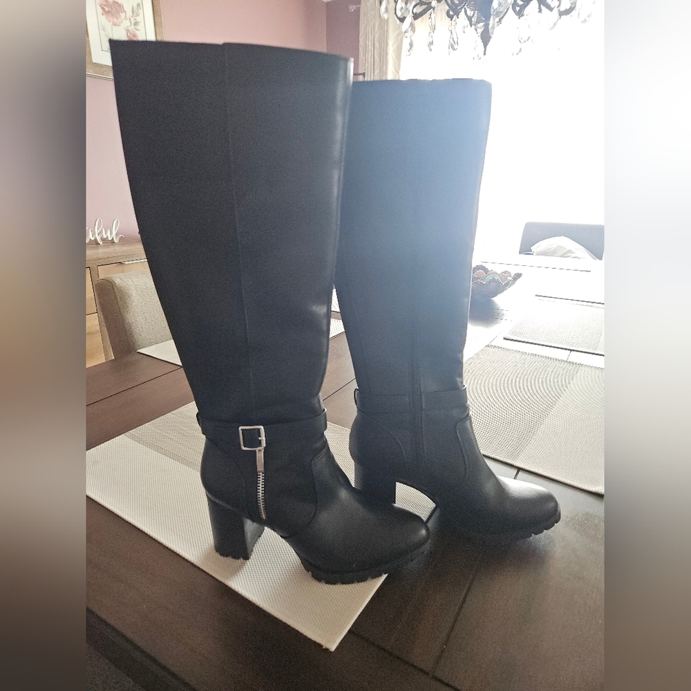 Kelly and Katie Knee High Leather Boots